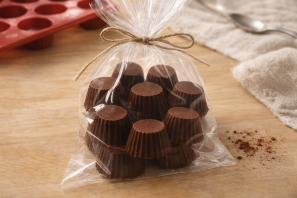 Vegan Milk Chocolate Peanut Butter Cups – 12 Pack
